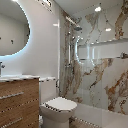 Διαμέρισμα Beautiful Newly Renovated *